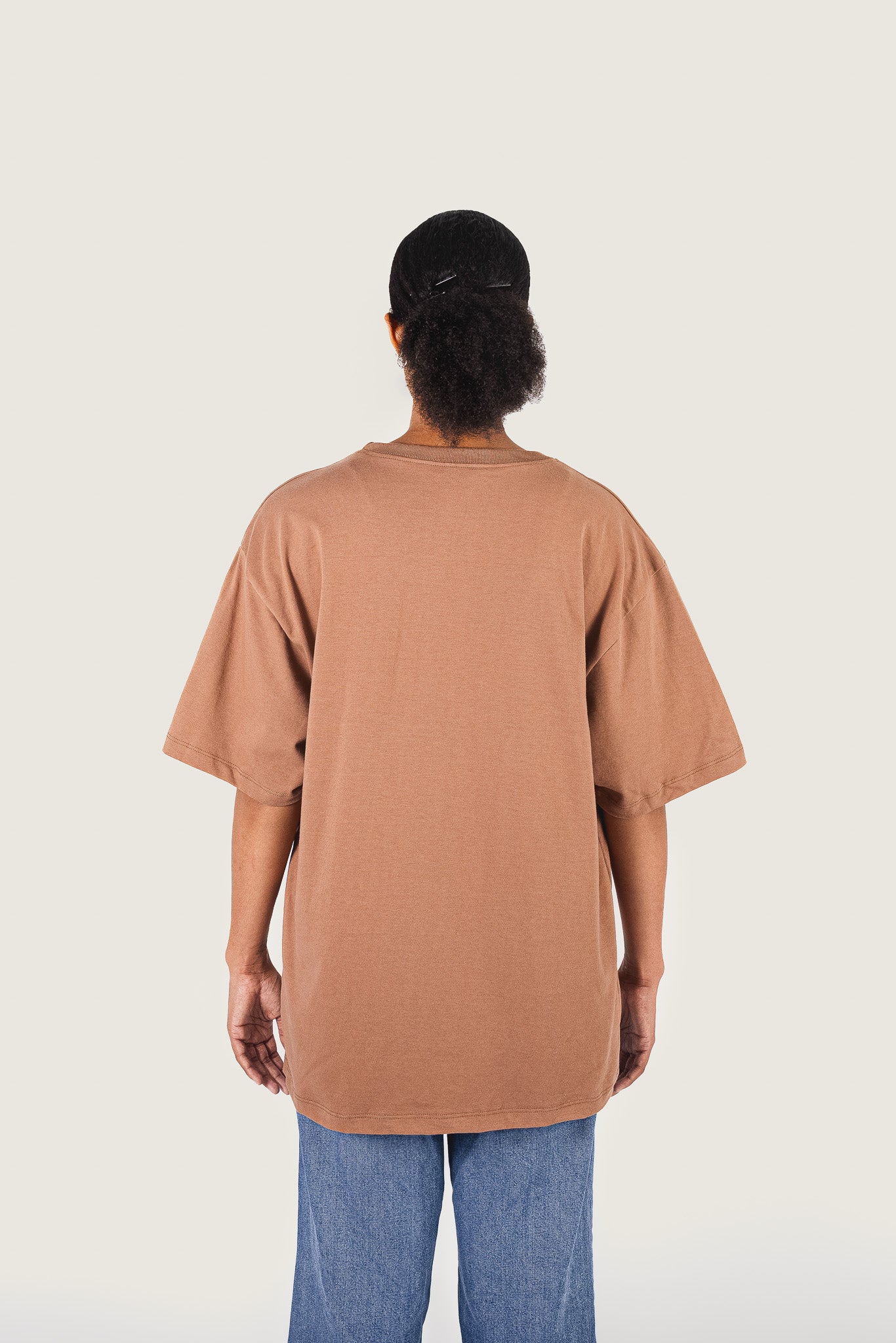 T-Shirt brodé "Créature Atelier" | BoxTee Heavyweight