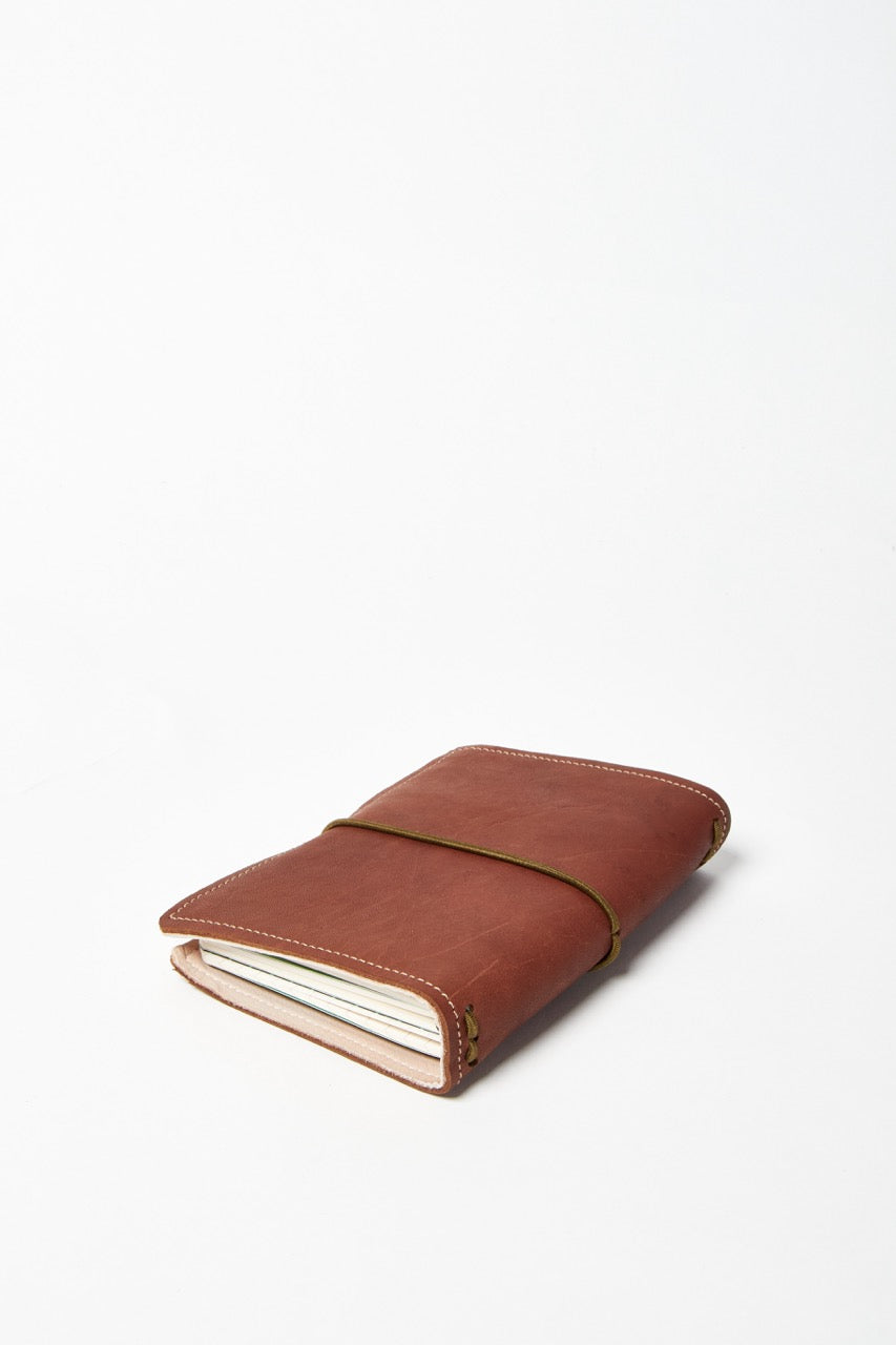 Couvre-livret en cuir