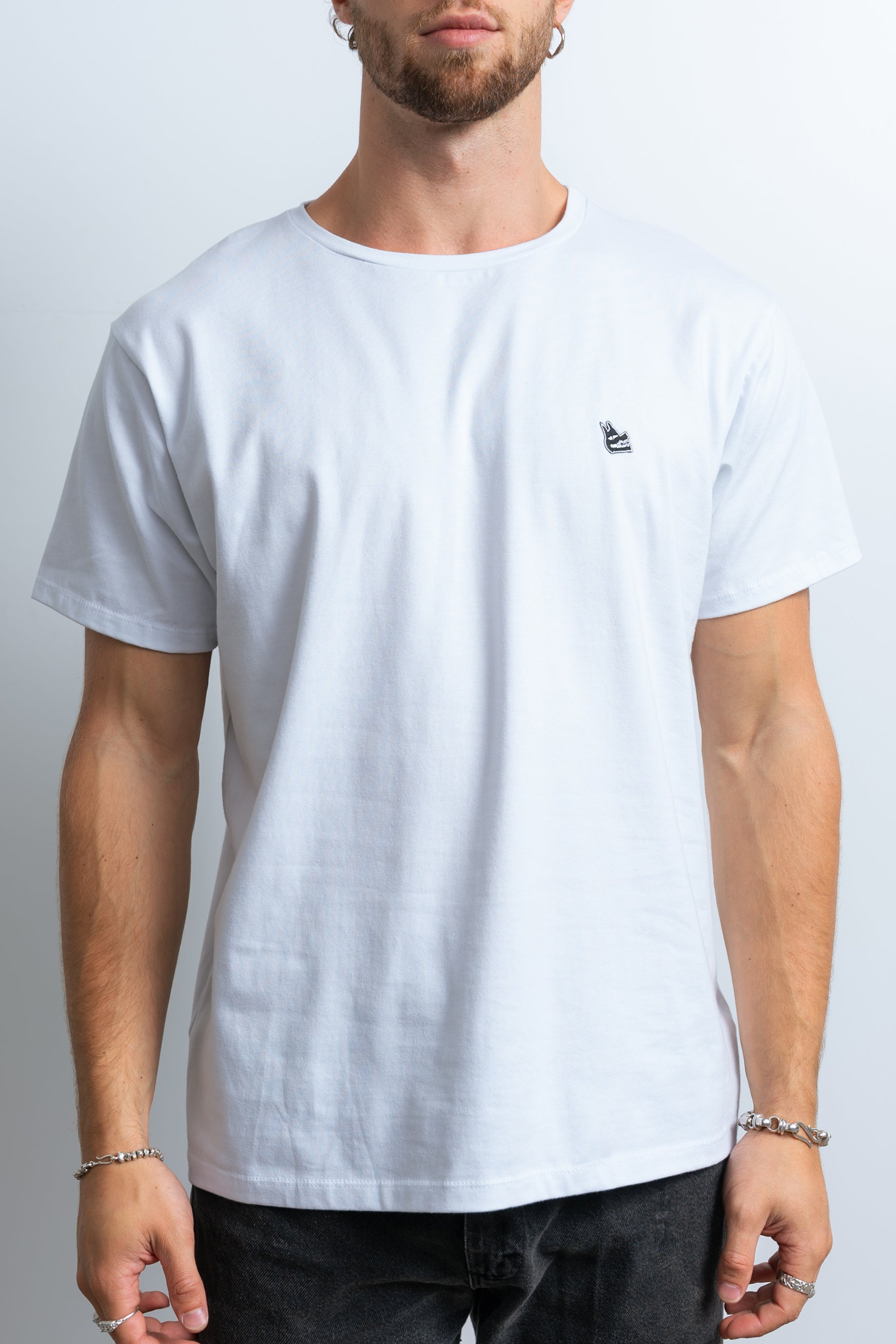Creature Crest T-Shirt | Relax Fit