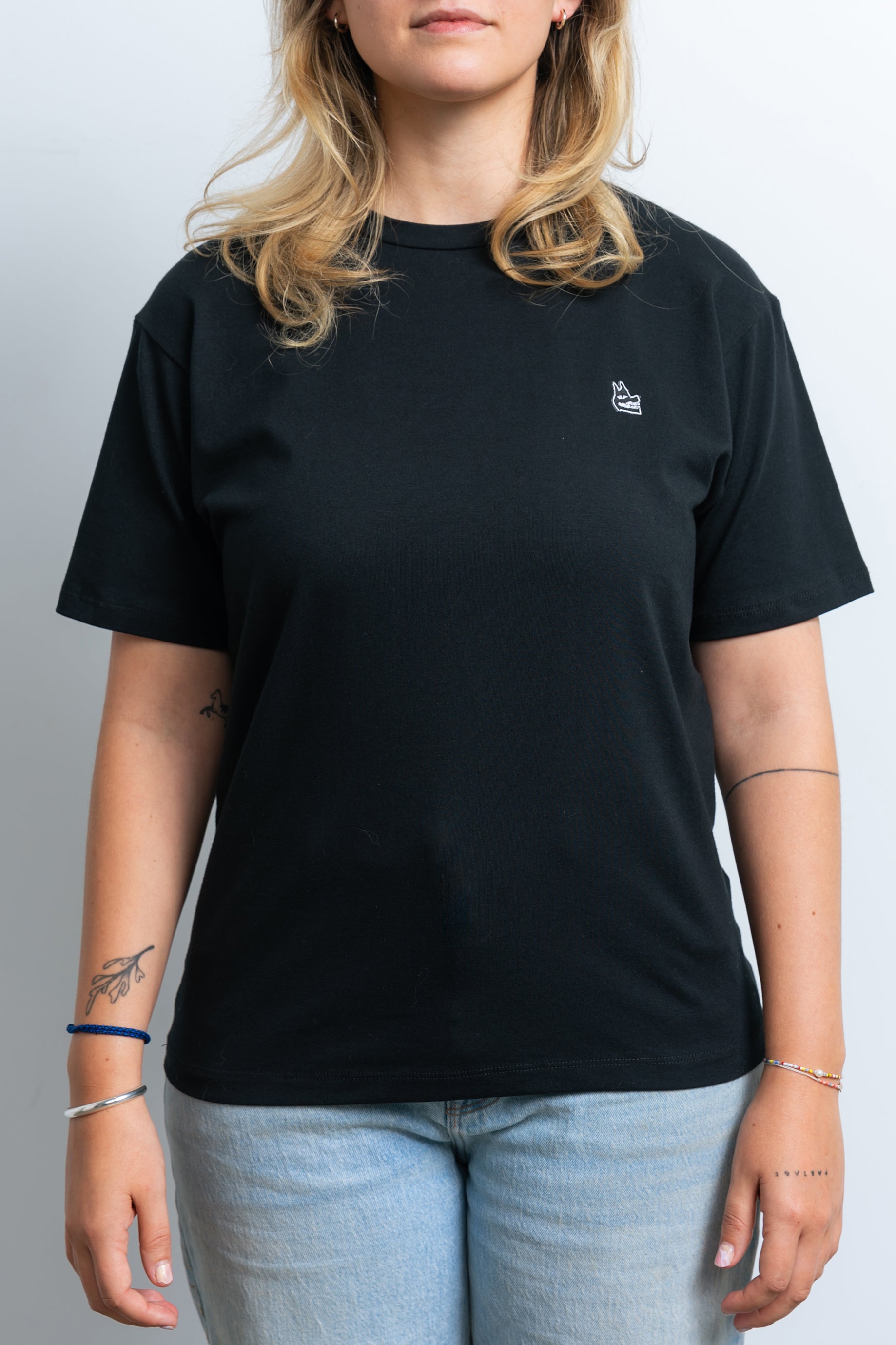 Creature Crest T-Shirt | Relax Fit