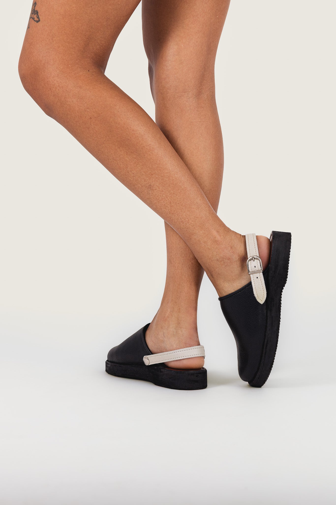 Leather mules