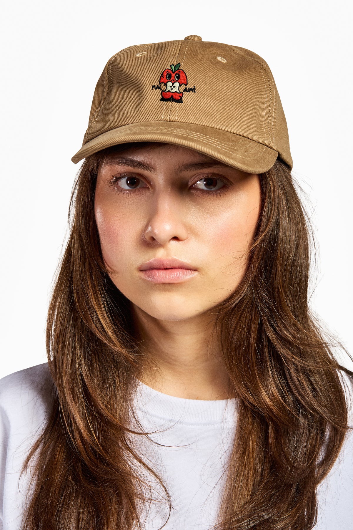 Casquette brodé “Mal-aimé” | Dad Cap